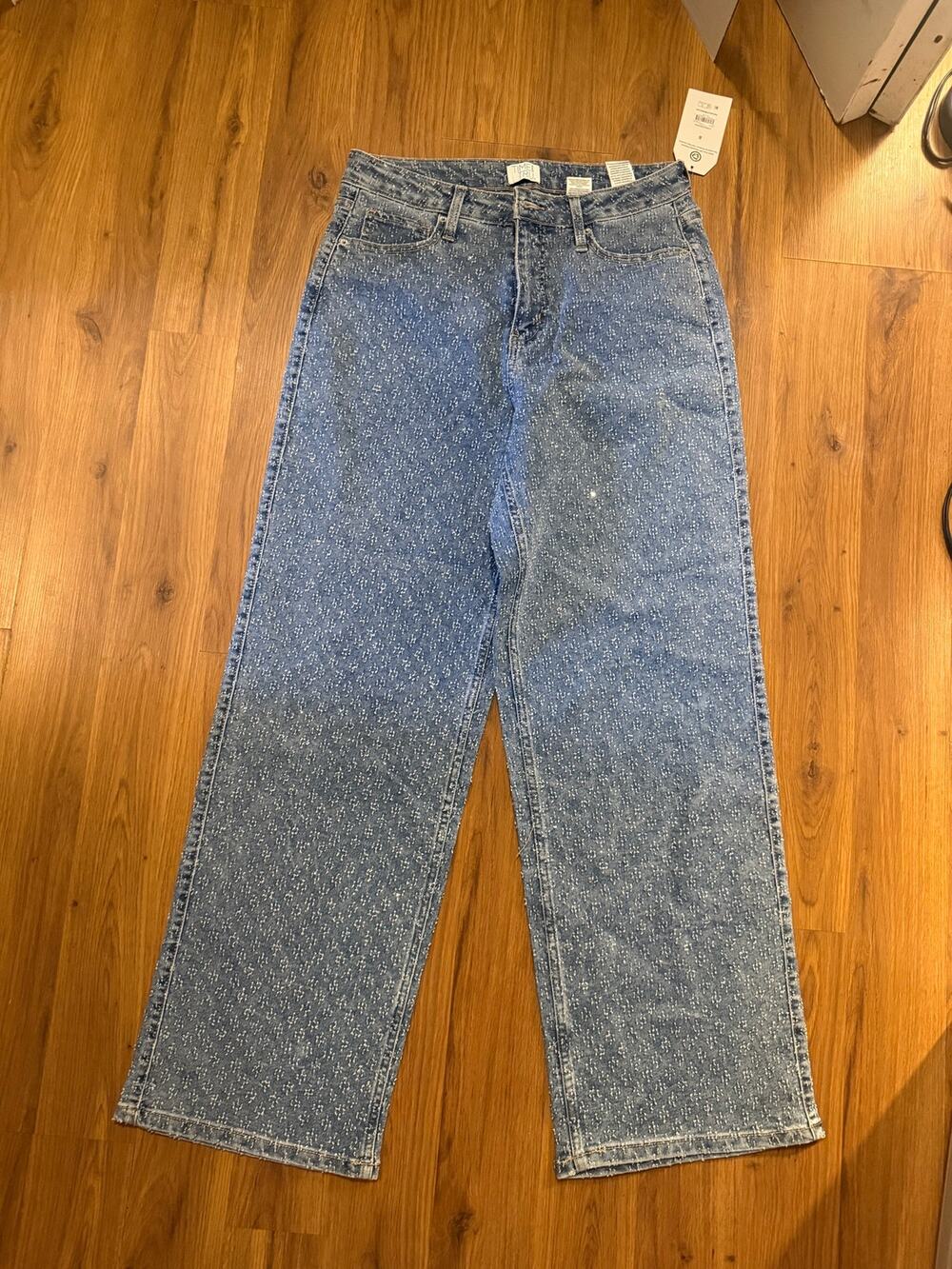 Sparkly Rhinestone Embellished Wide Leg Jeans NWT Light Wash Size 8 Time & Tru